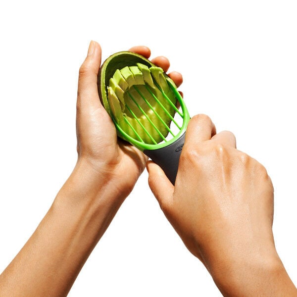 3-in-1-avocado-slicer-o6 lc8pphrtnha4jjr3mo69.jpg