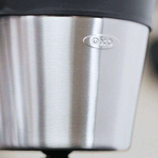9-cup-coffee-maker-e7 lifestyle4_1.jpg
