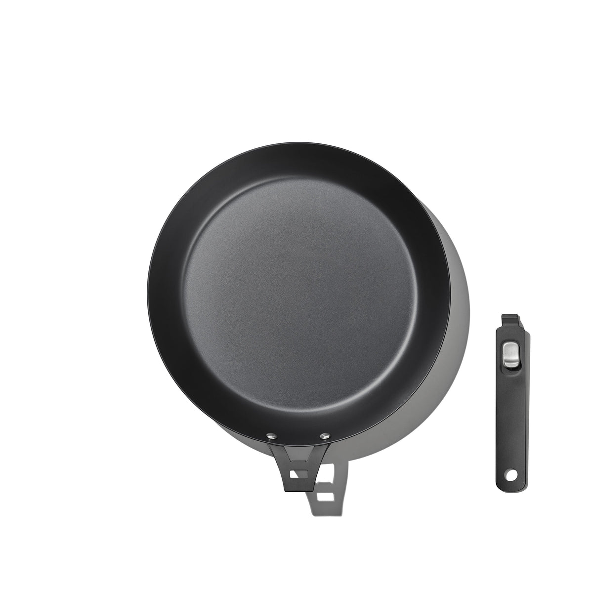 outdoor-12-inch-carbon-steel-pan-with-removable-handle-a4 od__2059650001_12incarbonsteelpan_61_rgb.jpg