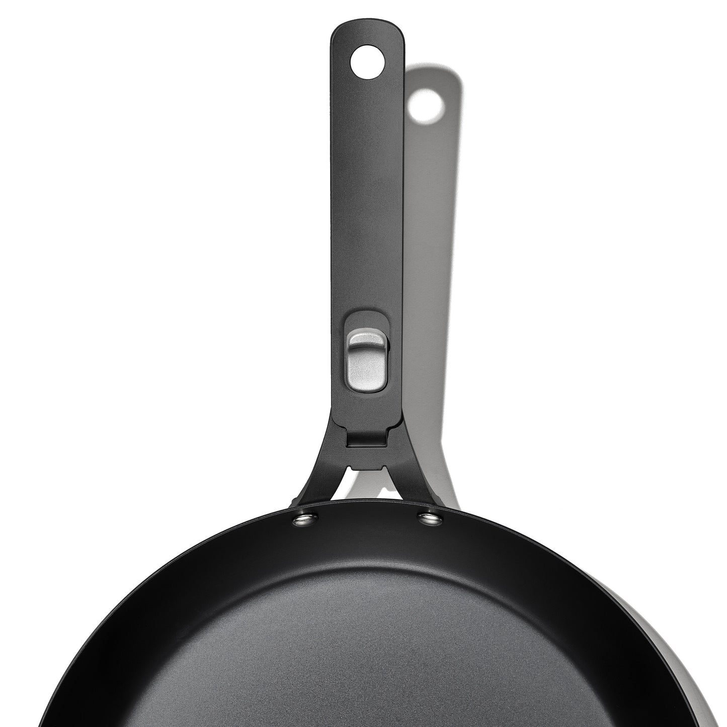 outdoor-12-inch-carbon-steel-pan-with-removable-handle-a4 od__2059650001_12incarbonsteelpan_86_rgb.jpg