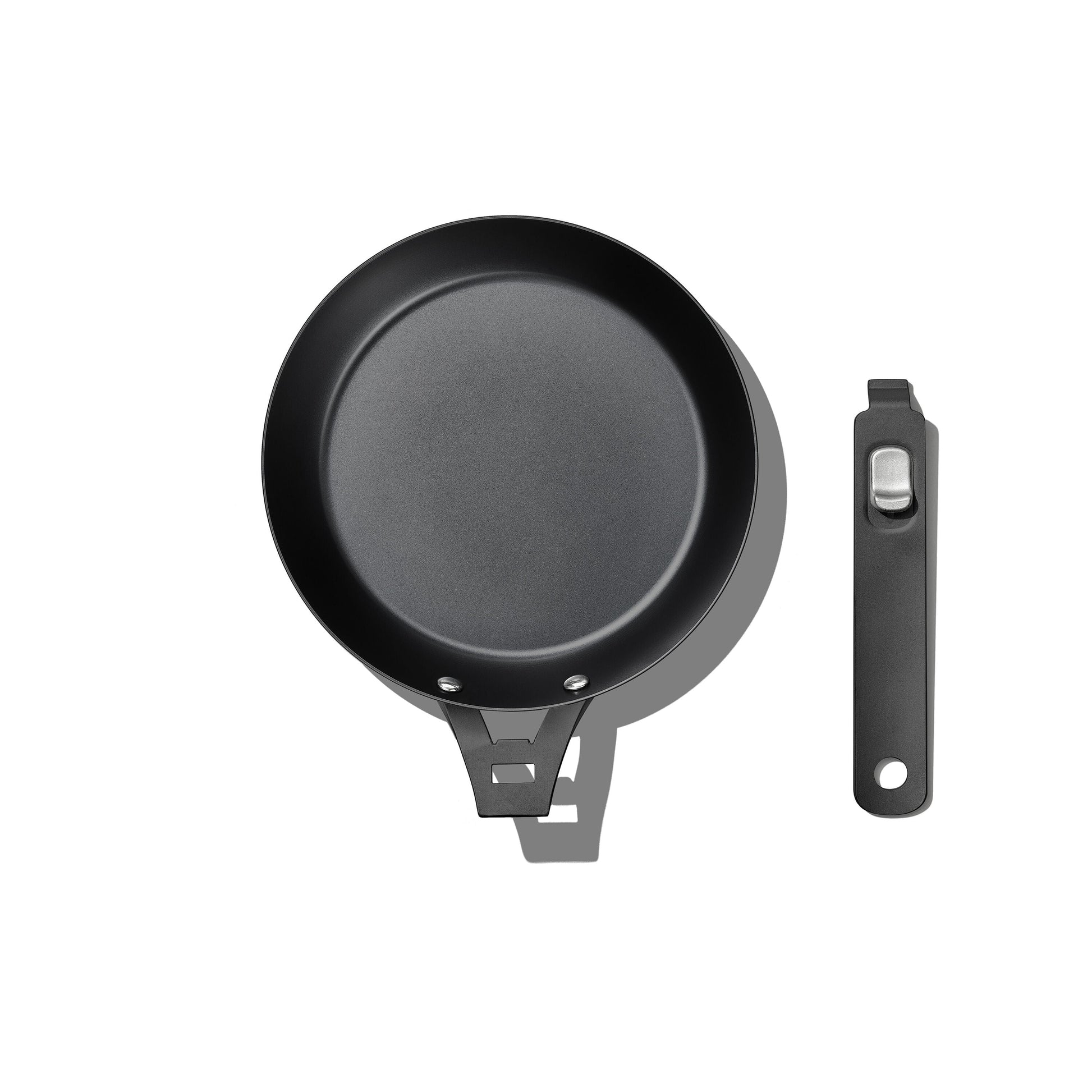 carbon-steel-with-removable-handle-8in-pan-o8 od__2059660001__8incarbonsteelpan_75_rgb.jpg