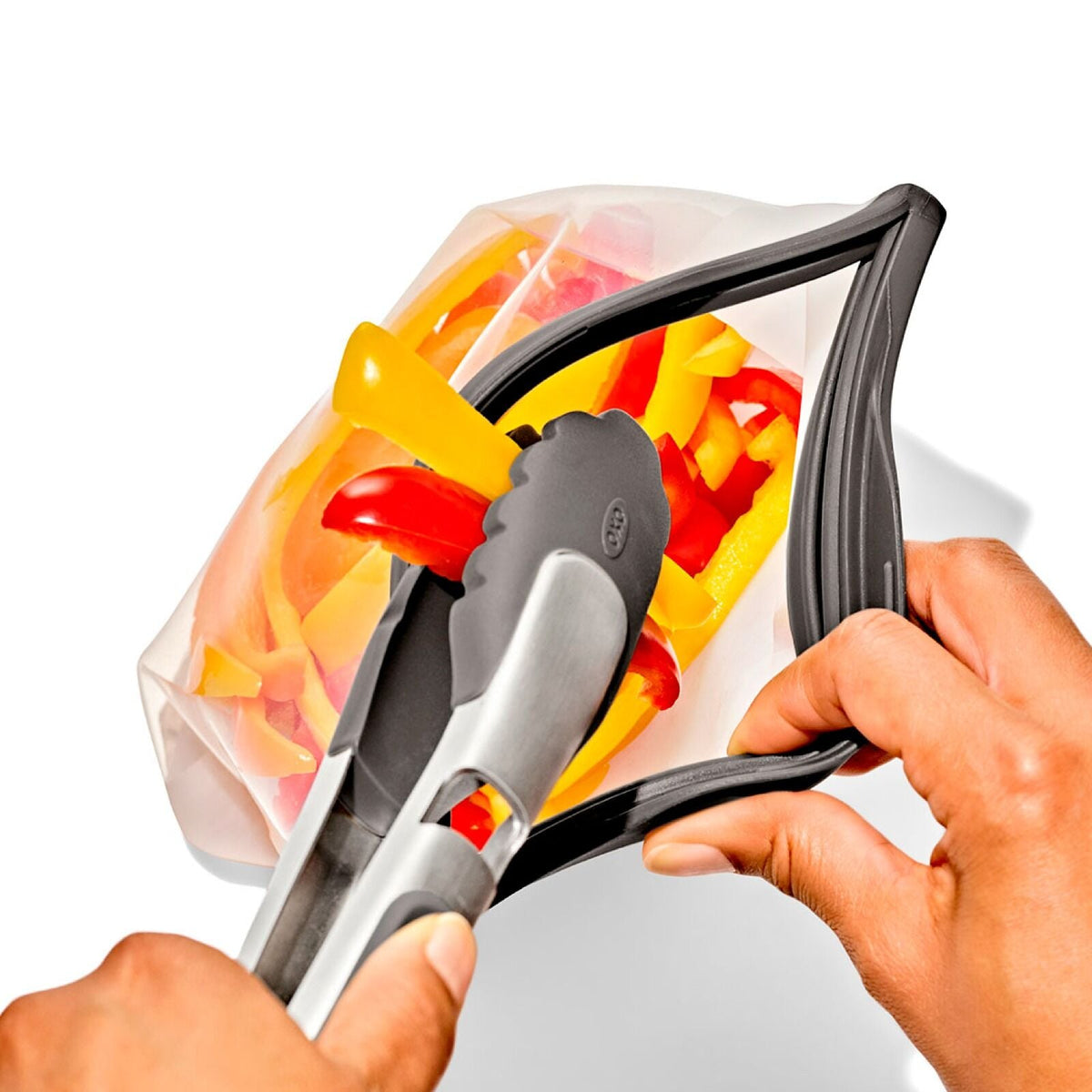 outdoor-silicone-reusable-sandwich-bag-28-oz-d7 odr_9112700_siliconesandwichbag28oz_pdp_02.jpg