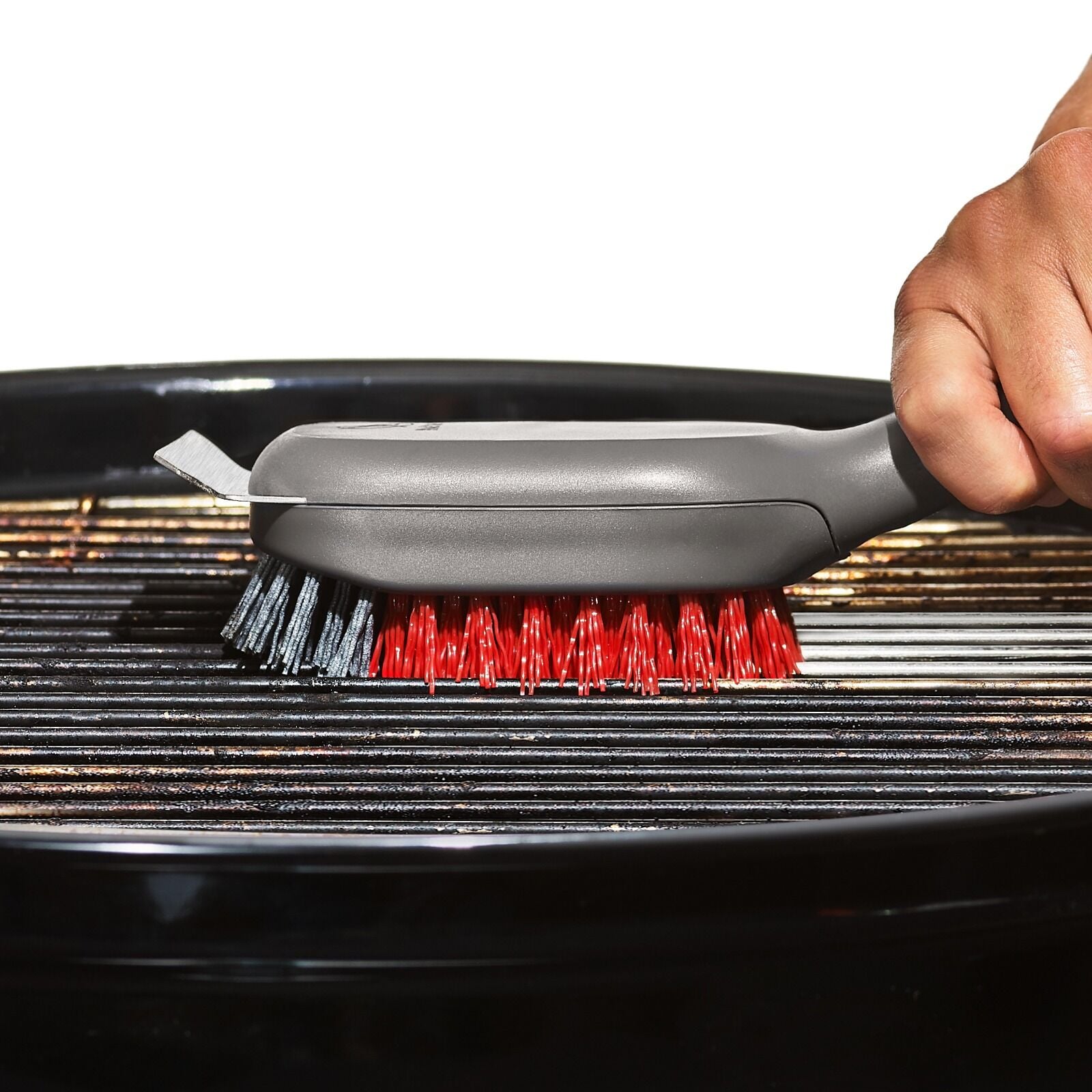 outdoor-nylon-grill-brush-set-of-2-replacement-heads-v3 odr_9210900_nylongrillbrushforcoldcleaningrpmheads_pdp_02.jpeg