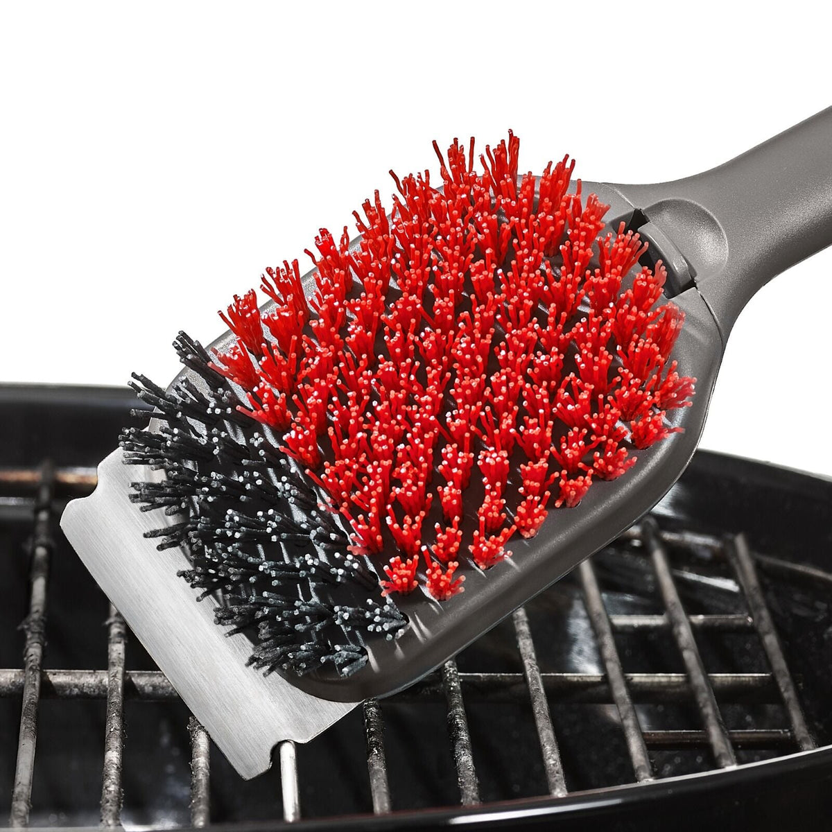 outdoor-nylon-grill-brush-set-of-2-replacement-heads-v3 odr_9210900_nylongrillbrushforcoldcleaningrpmheads_pdp_04.jpeg