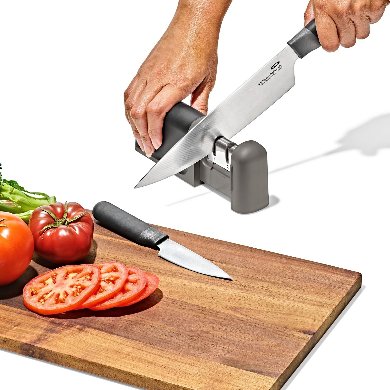 3-piece-knife-and-sharpener-set-n0 oxo_3pc-gadget-cutlery-set_pdp_04.jpeg