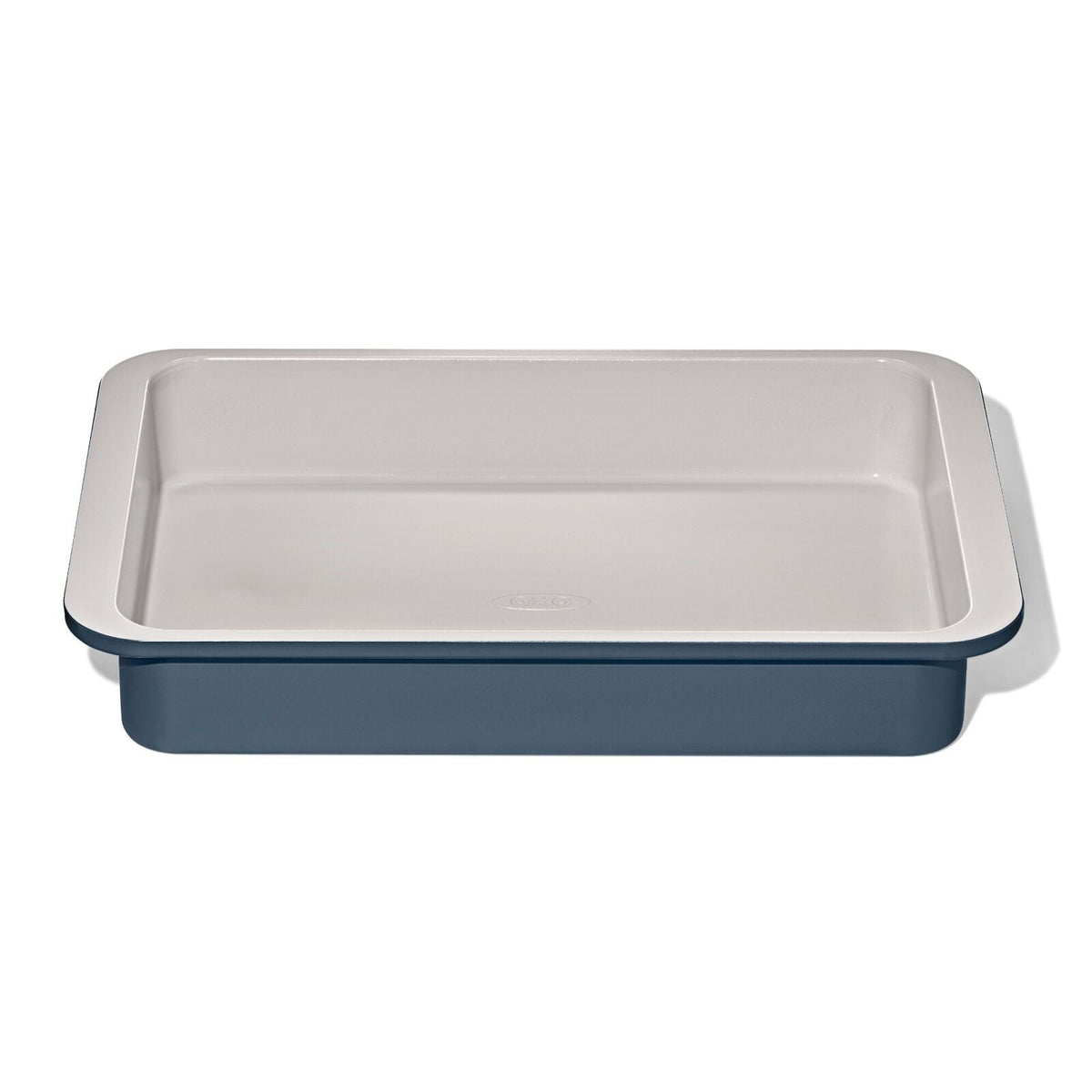 non-stick-pro-ceramic-coated-metal-bakeware-9-x-13-cake-pan-o4 oxo_9x13-cake-pan-stormblue_apdp_00_main.jpg