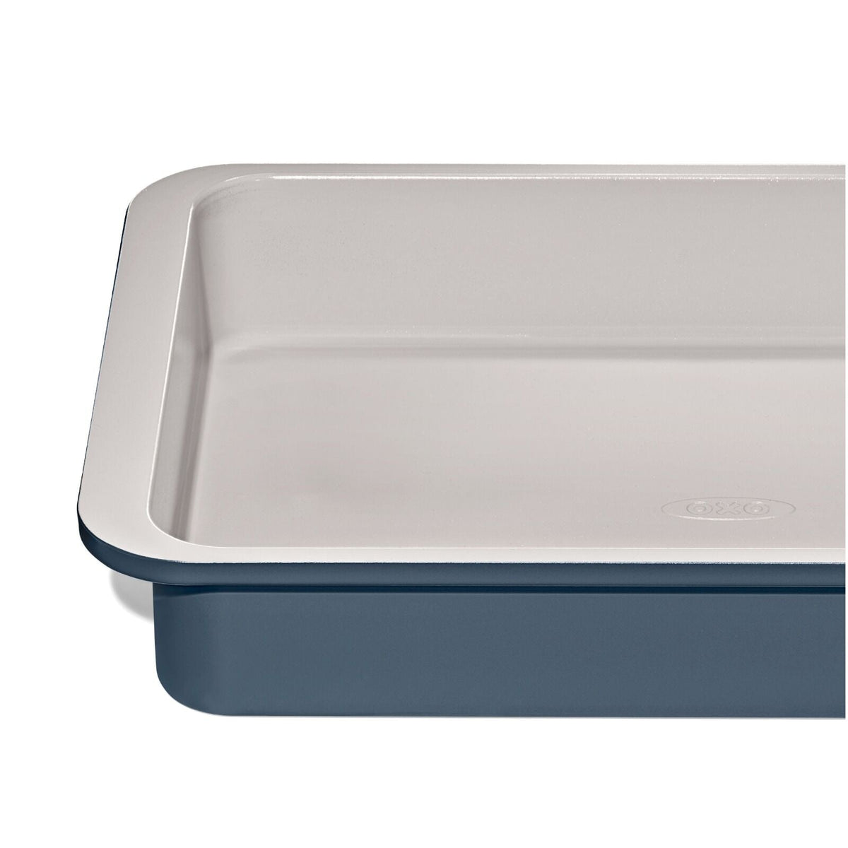 non-stick-pro-ceramic-coated-metal-bakeware-9-x-13-cake-pan-storm-blue-t9 oxo_9x13-cake-pan-stormblue_pdp_05.jpg
