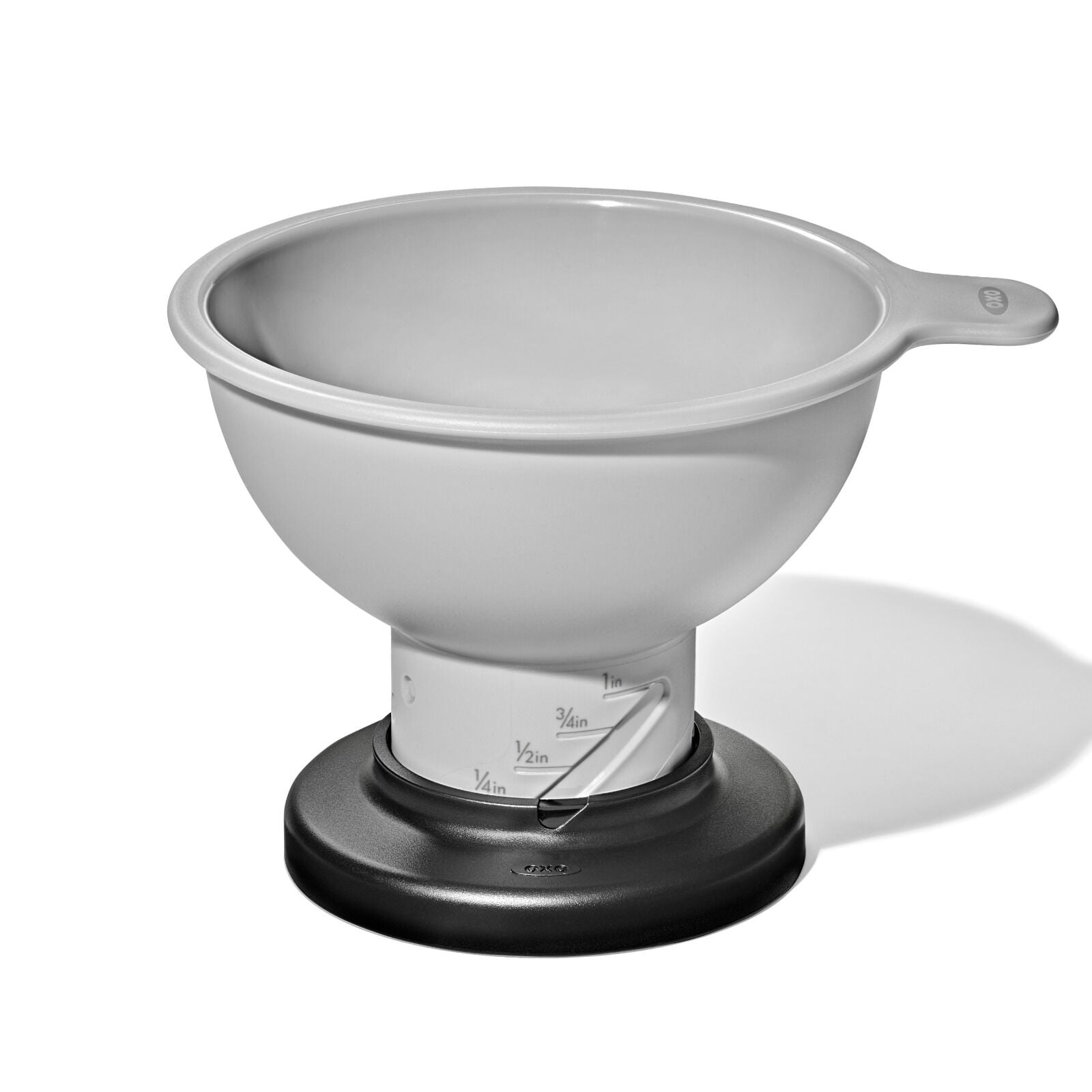 adjustable-funnel-f3 oxo_adjustable-funnel_apdp_00_main.jpeg
