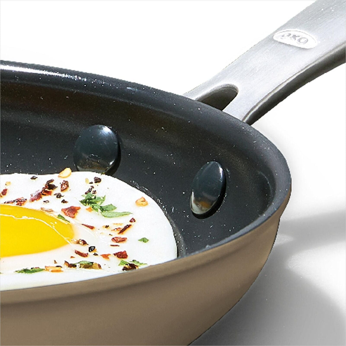 enhanced-non-stick-8-inch-frypan-q6 oxo_cc010457-001_enhanced-nonstick-8in-fry-pan-biscuit_pdp_02.jpg