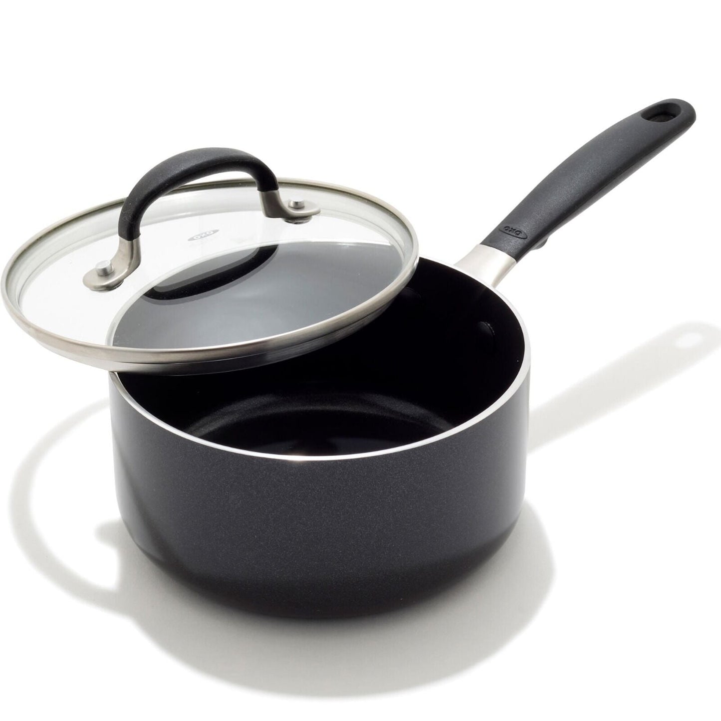 non-stick-pro-every-day-1-6-qt-saucepan-with-lid-l9 oxo_cc010467-001_nonstick-everyday-1p6qt-saucepan_pdp_01.jpg