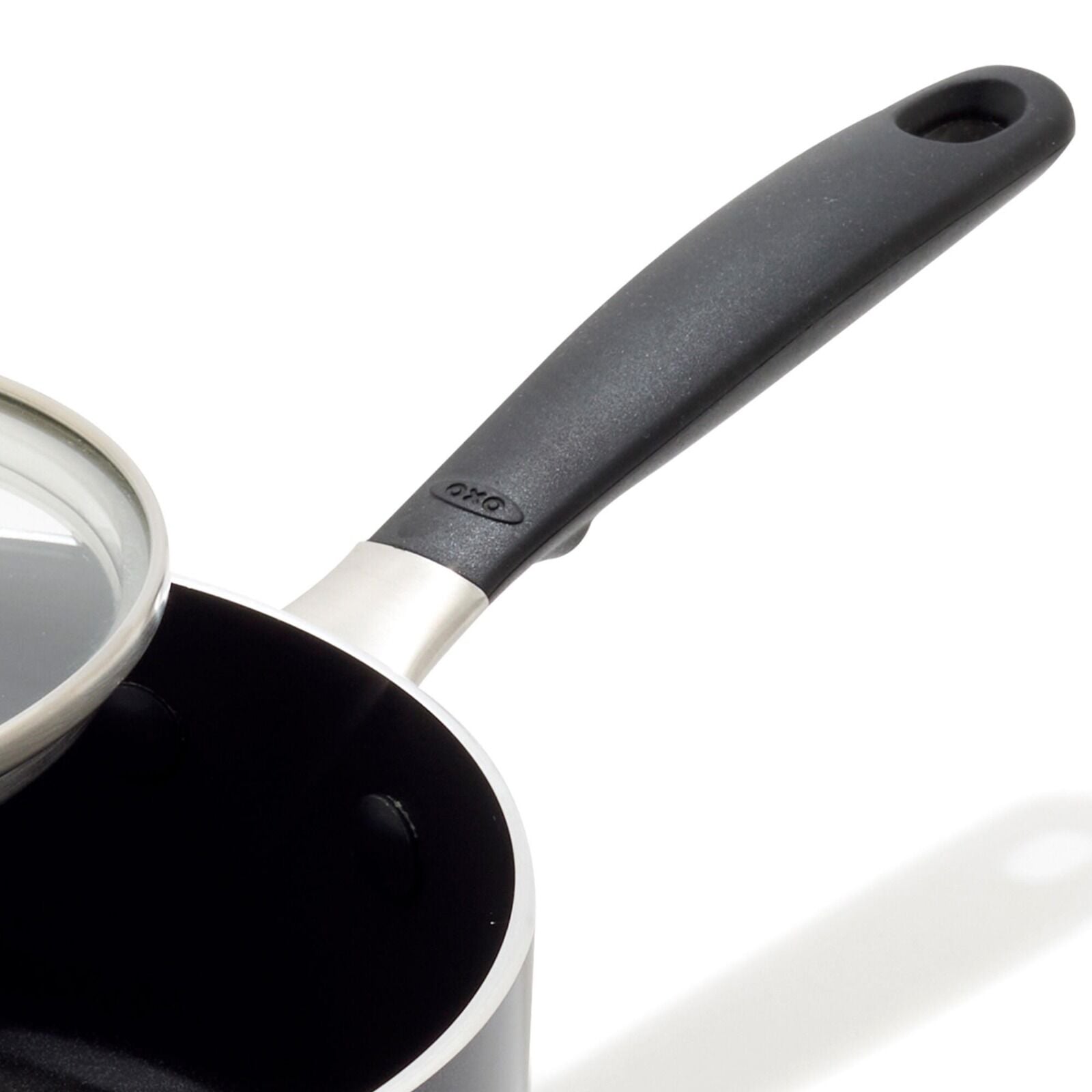 non-stick-pro-every-day-1-6-qt-saucepan-with-lid-l9 oxo_cc010467-001_nonstick-everyday-1p6qt-saucepan_pdp_04.jpg