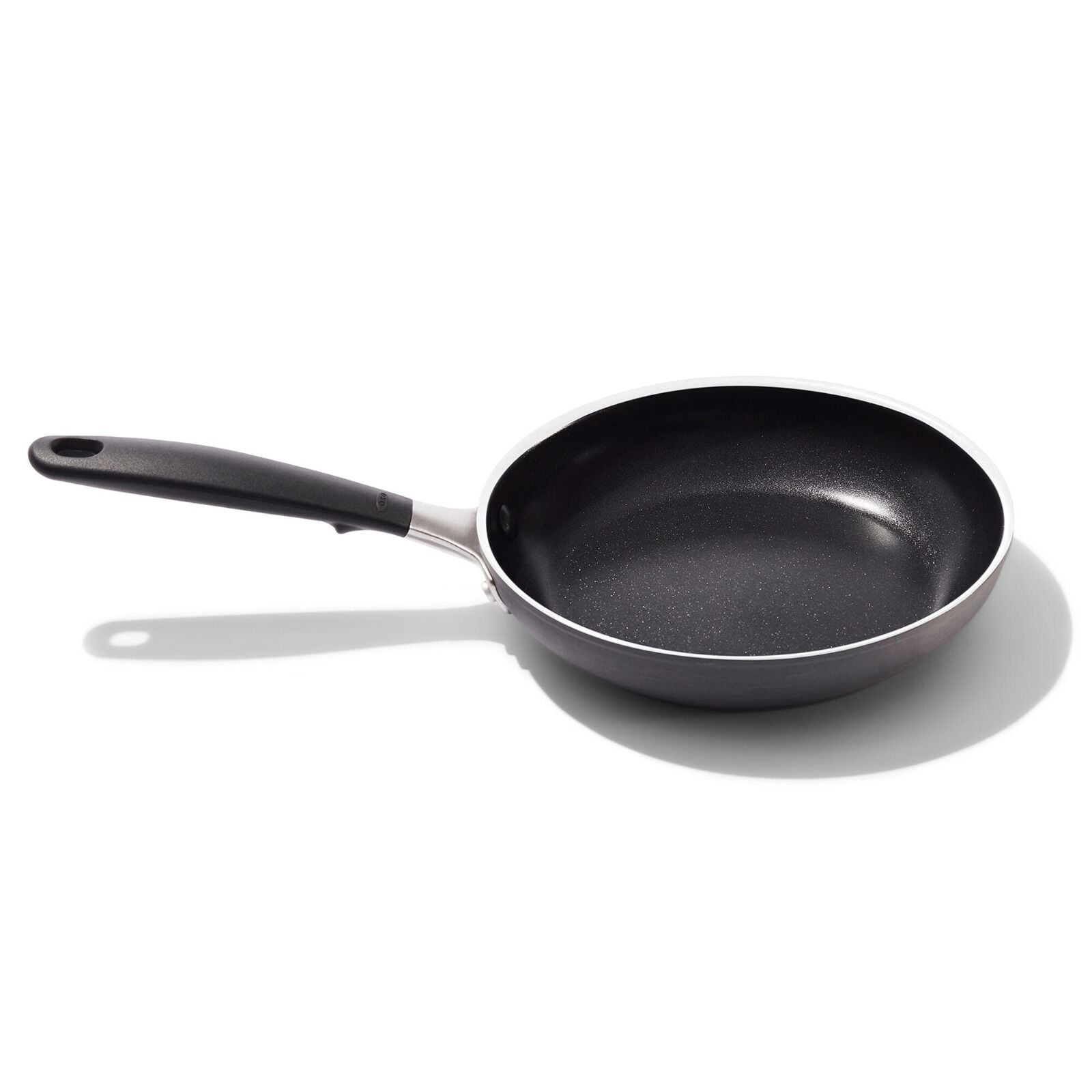non-stick-pro-every-day-8-inch-frypan-a8 oxo_cc010468-001_nonstick-everyday-8in-fry-pan_pdp_01.jpg