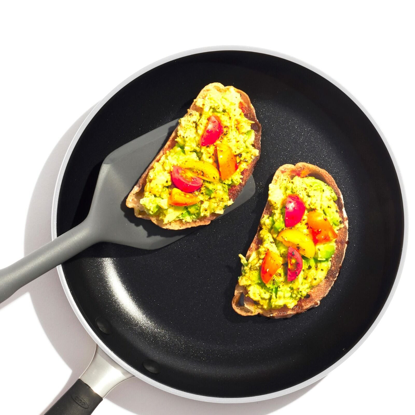 non-stick-pro-every-day-12-inch-frypan-s3 oxo_cc010470-001_nonstick-everyday-12in-fry-pan_pdp_03.jpg
