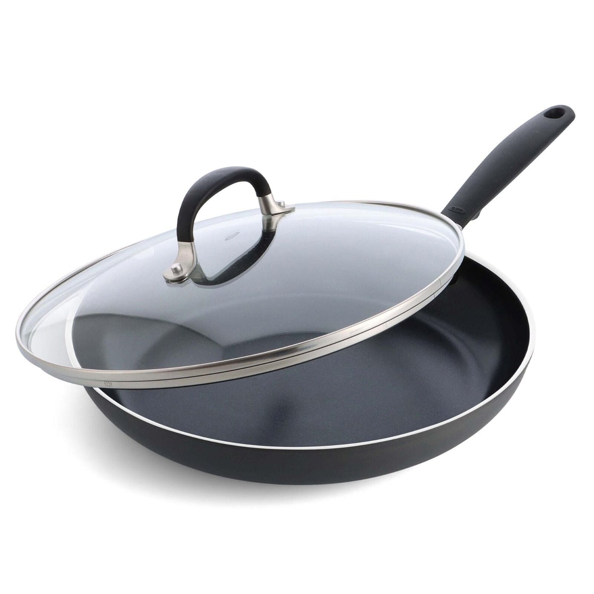non-stick-pro-every-day-12-inch-frypan-with-lid-p6 oxo_cc010471-001_nonstick-everyday-12in-fry-pan-w-lid_pdp_01.jpg
