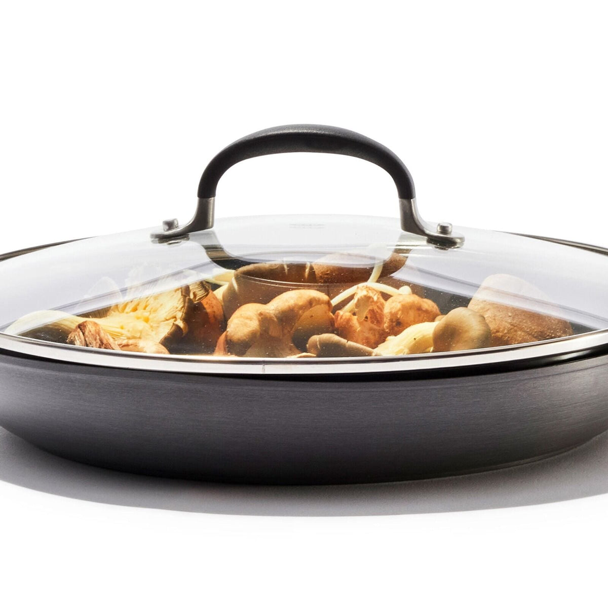 non-stick-pro-every-day-12-inch-frypan-with-lid-p6 oxo_cc010471-001_nonstick-everyday-12in-fry-pan-w-lid_pdp_05.jpg