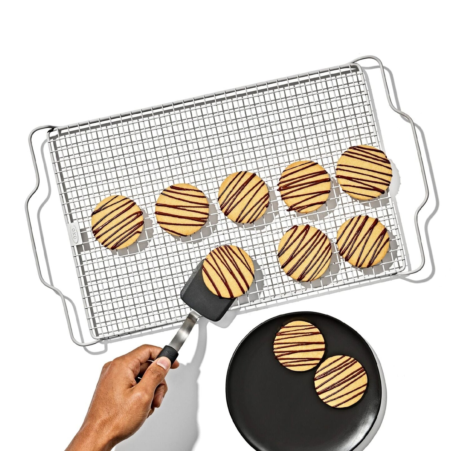non-stick-pro-ceramic-coated-cooling-and-baking-rack-t6 oxo_ceramic-cooling-rack_pdp_02.jpeg