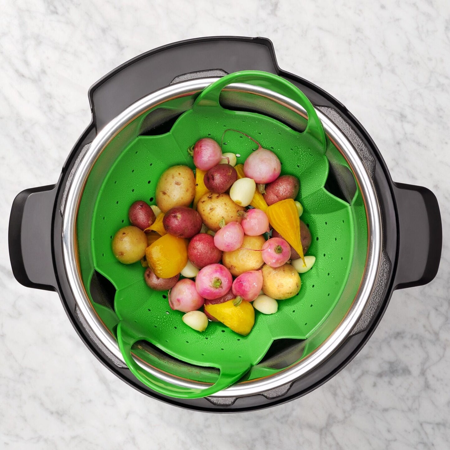 silicone-steamer-t7 oxo_food_silicone_steamer-1142380_012.jpg