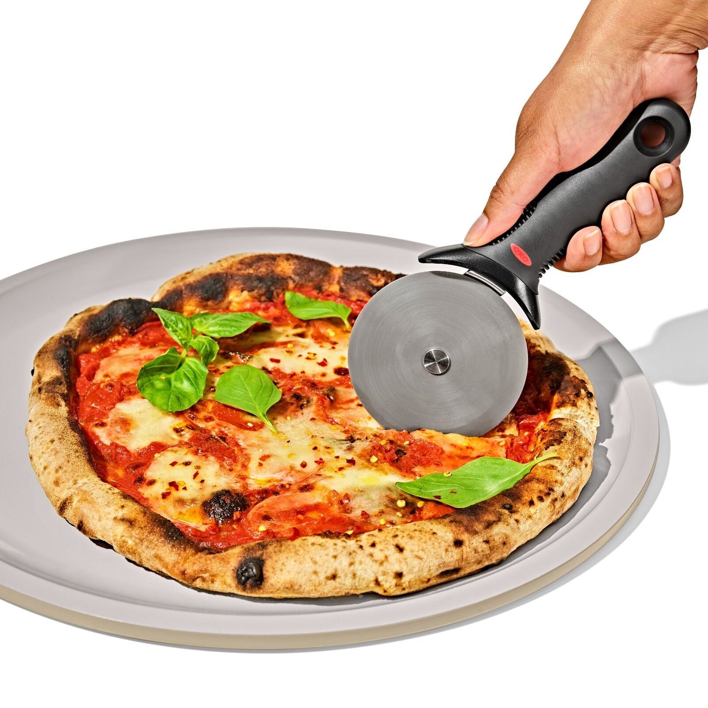non-stick-pro-ceramic-coated-metal-bakeware-15-pizza-pan-b1 oxo_gg_11413500_15in-pizza-pan-biscuit_pdp_02.jpg