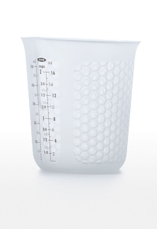 2-cup-squeeze-and-pour-silicone-measuring-cup-q1 oxo_good_grips_squeeze_and_pour_silicone_measuring_cup_-_2-cup.jpg