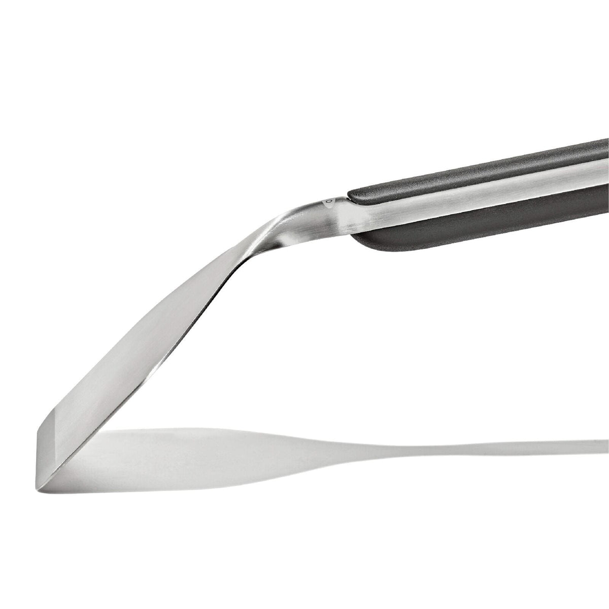 griddle-scraper-k6 oxo_griddle-scraper_pdp_06.jpeg
