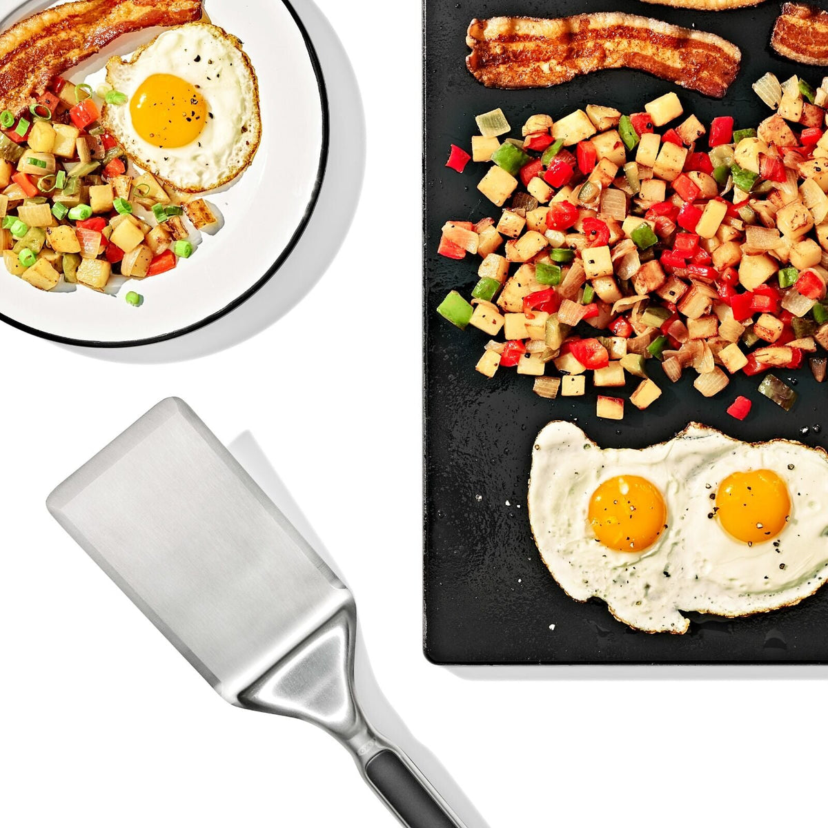 large-griddle-turner-c9 oxo_griddle-turner_pdp_02.jpeg