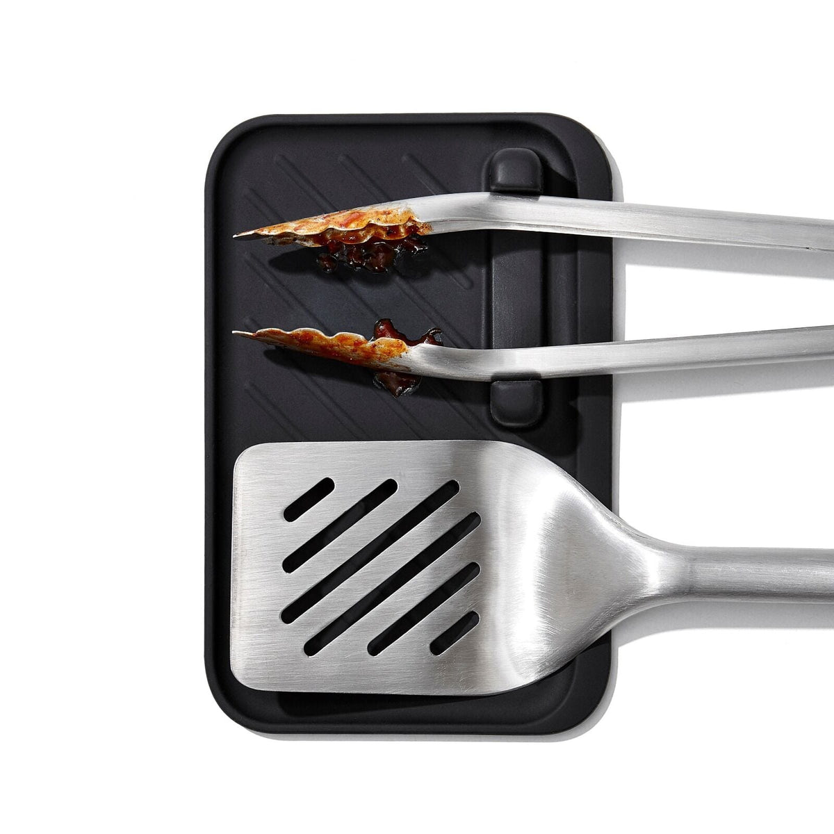 outdoor-3-piece-grilling-tool-set-b0 oxo_grilling_tool_set-9110100_012.jpg