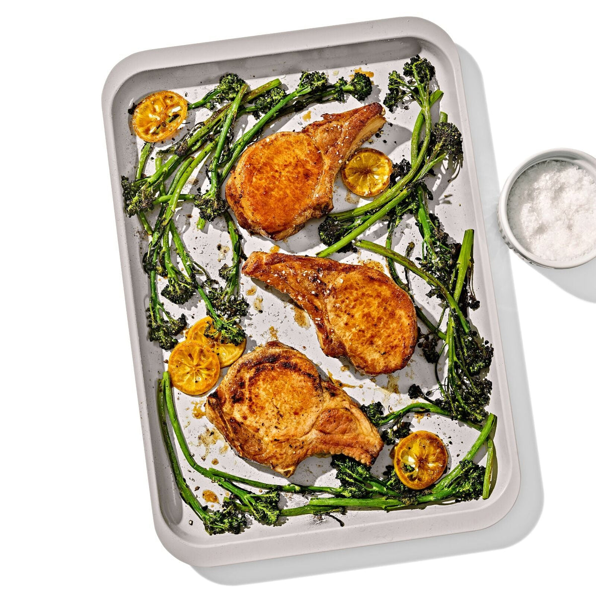 non-stick-pro-ceramic-coated-metal-bakeware-half-sheet-pan-storm-blue-q7 oxo_half-sheet-pan_pdp_04.jpg