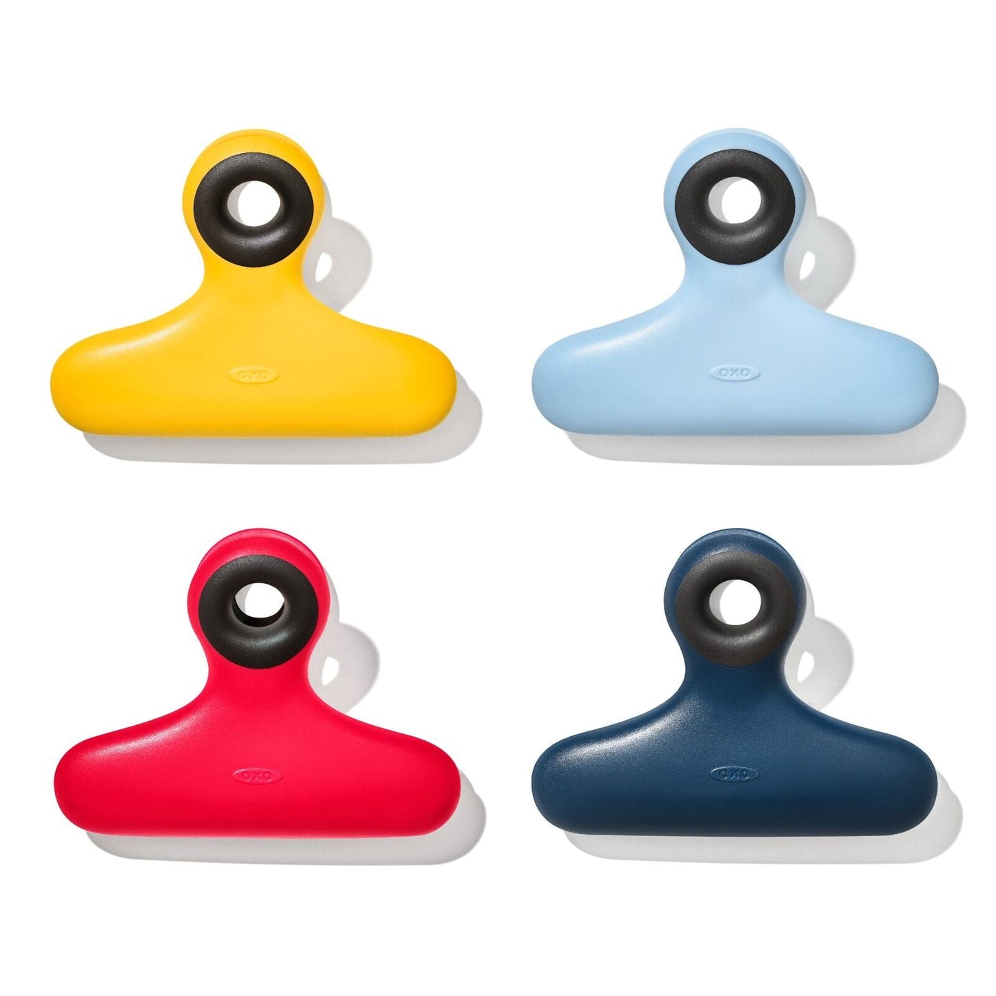 magnetic-heavy-duty-clips-4-piece-l4 oxo_heavy-duty_clips-13362600_009.jpg