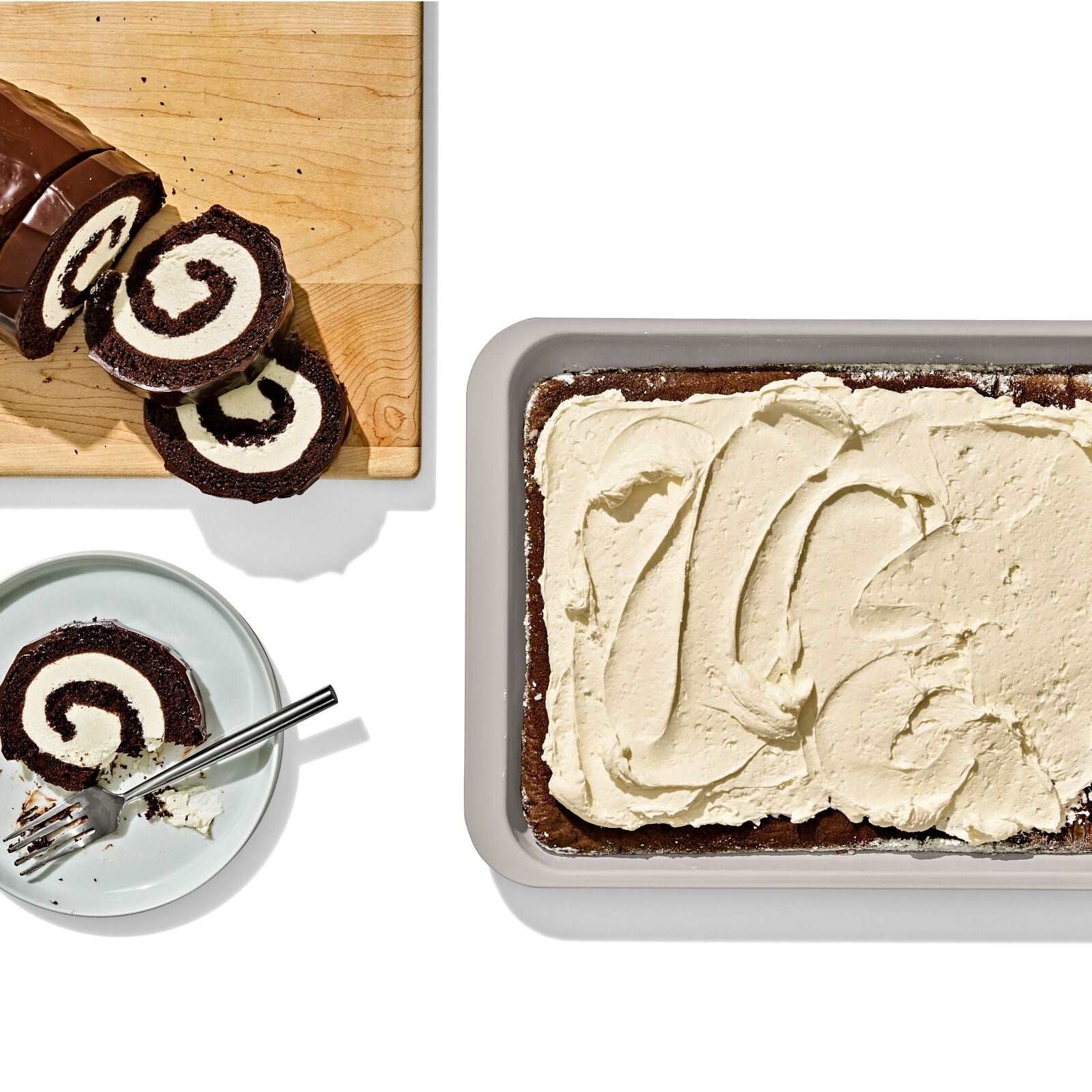 non-stick-pro-ceramic-coated-metal-bakeware-jelly-roll-pan-storm-blue-p4 oxo_jelly-roll-pan_pdp_01.jpg