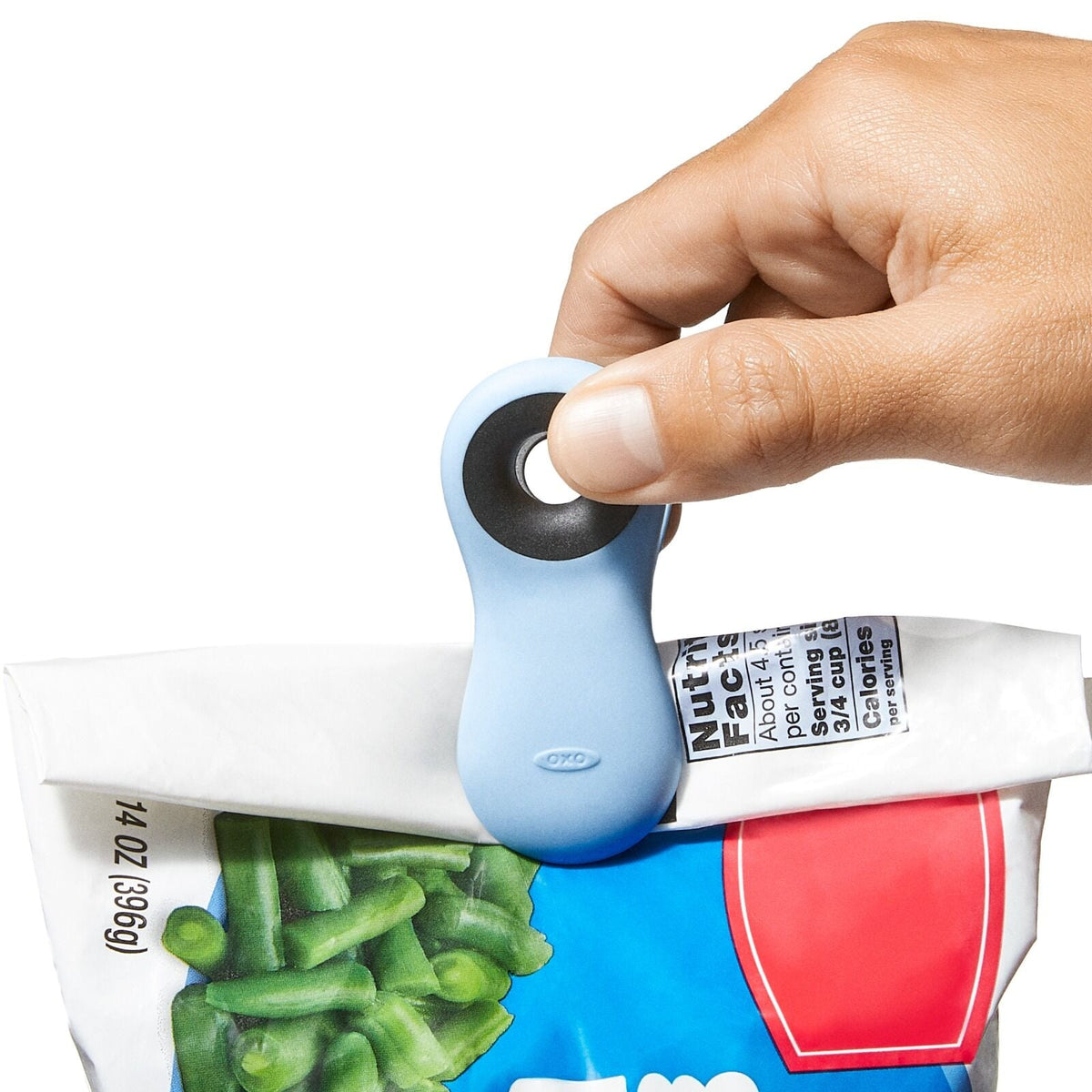 magnetic-all-purpose-clips-4-pack-assorted-colors-x9 oxo_magnetic_clips_set-13328400_017_1.jpg