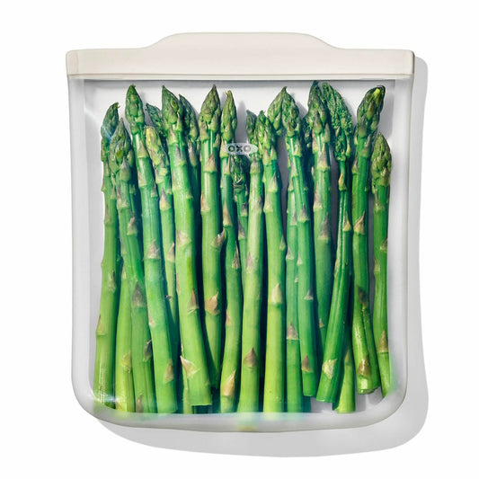 silicone-reusable-bag-half-gallon-bag-64-oz-oat-s3 oxo_sandwich_silicone_bag-11386600_015.jpg