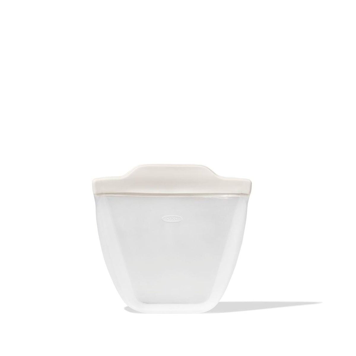 silicone-reusable-bag-stand-up-cup-8-oz-oat-p1 oxo_silicone_stand-up_bag-11385900_021.jpg