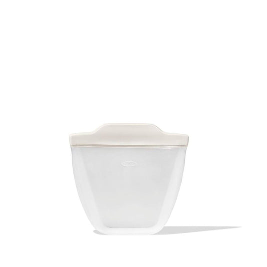 silicone-reusable-bag-stand-up-cup-8-oz-oat-p1 oxo_silicone_stand-up_bag-11385900_021.jpg