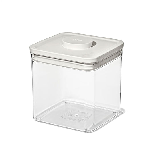 oxo-pet-pop-container-big-square-short-2-8-qt-2-6-l-j8 pet_7102800_pop-2p6qt_apdp_00_main.jpeg