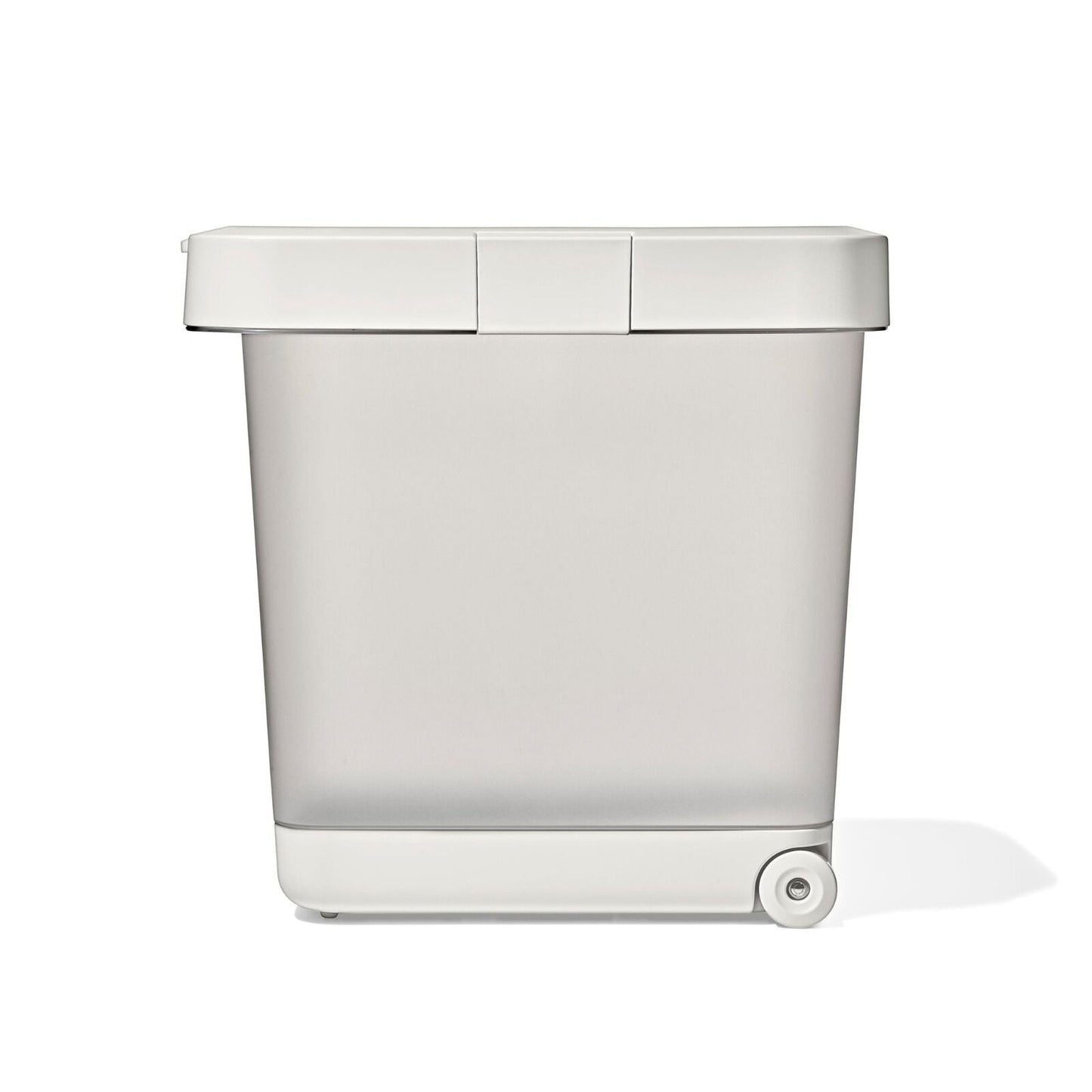 oxo-pet-airtight-food-container-with-scoop-large-e3 pet_7301500_airtight-food-container-large_pdp_07.jpeg