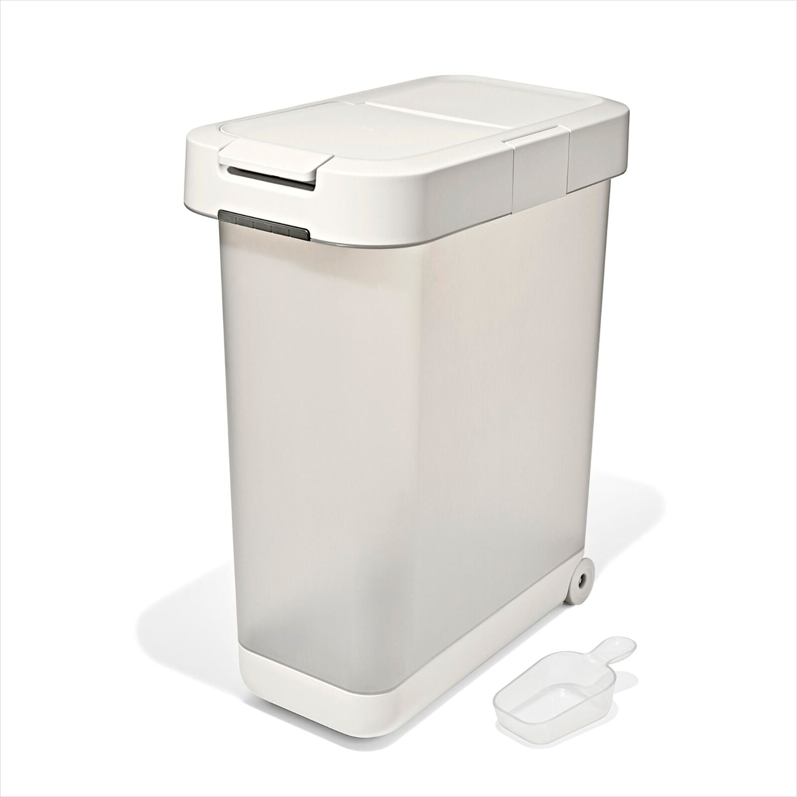 oxo-pet-airtight-food-container-with-scoop-extra-large-f4 pet_7301600_airtight-food-container-extra-large_apdp_00_main.jpeg