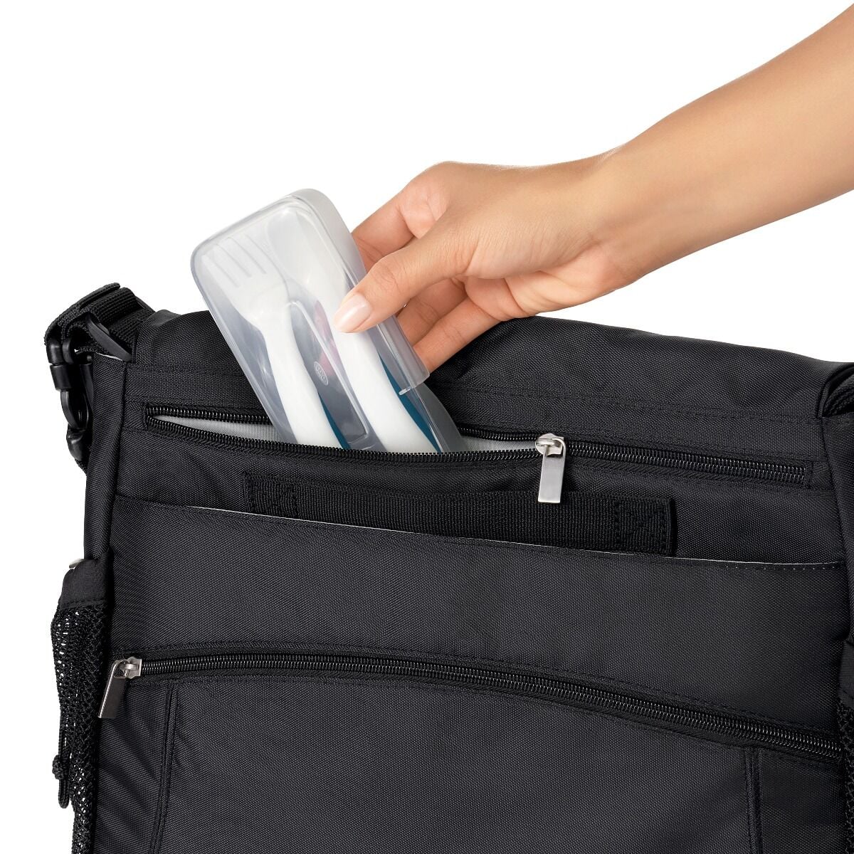 on-the-go-plastic-fork-and-spoon-set-with-travel-case-v5 tot_61139300_4_1.jpg