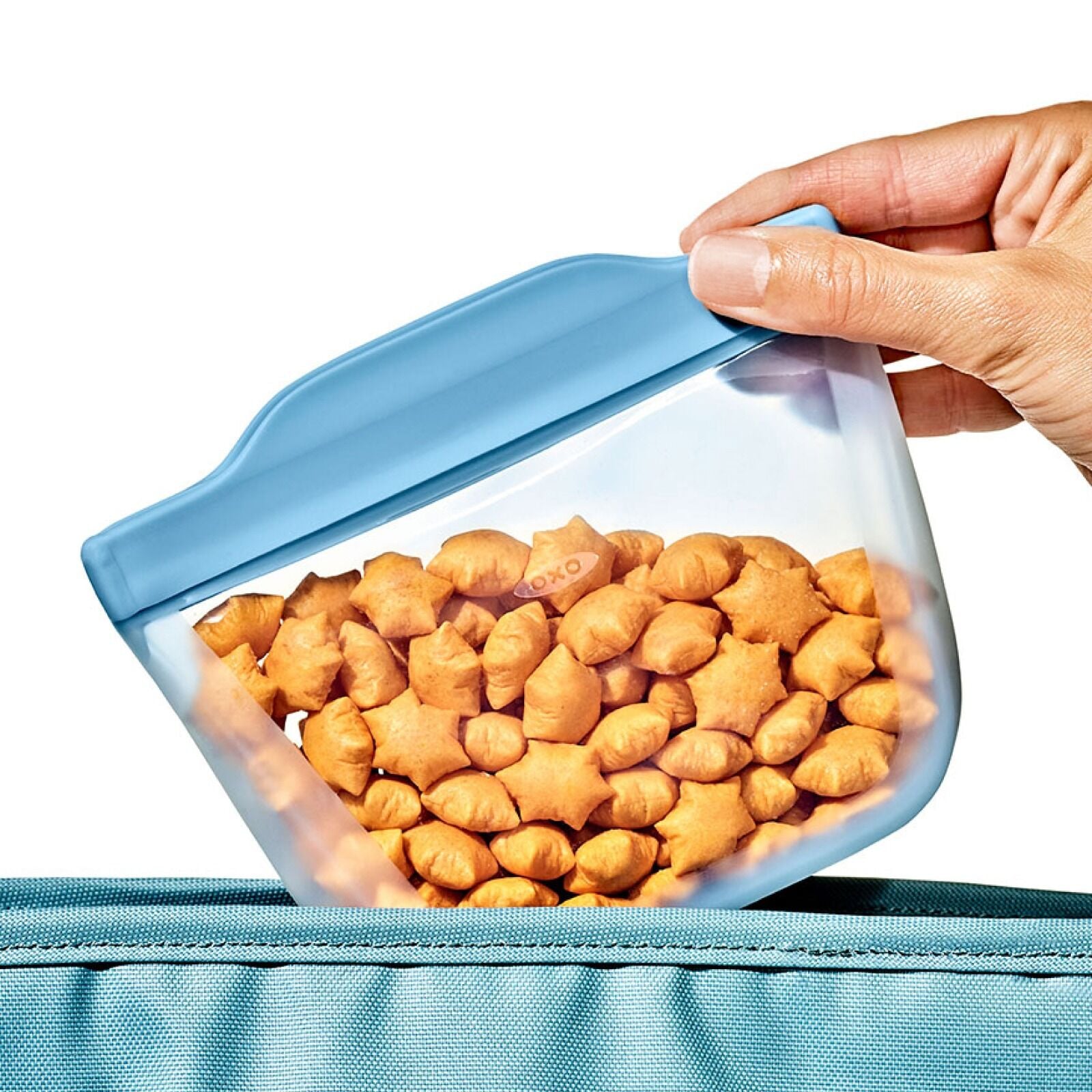 tot-silicone-reusable-bags-2-piece-mixed-snack-set-b1 tot_61166200_2pcbagcupsnackset-dusk_pdp_02.jpg