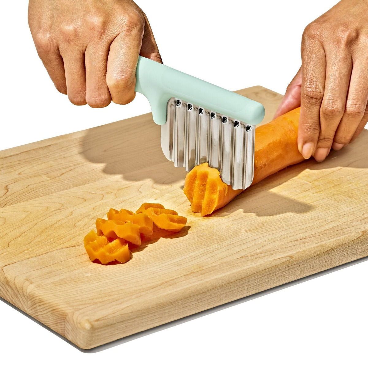 crinkle-cutter-x8 tot_61176500_crinkle-cutter-opal_pdp_03.jpeg