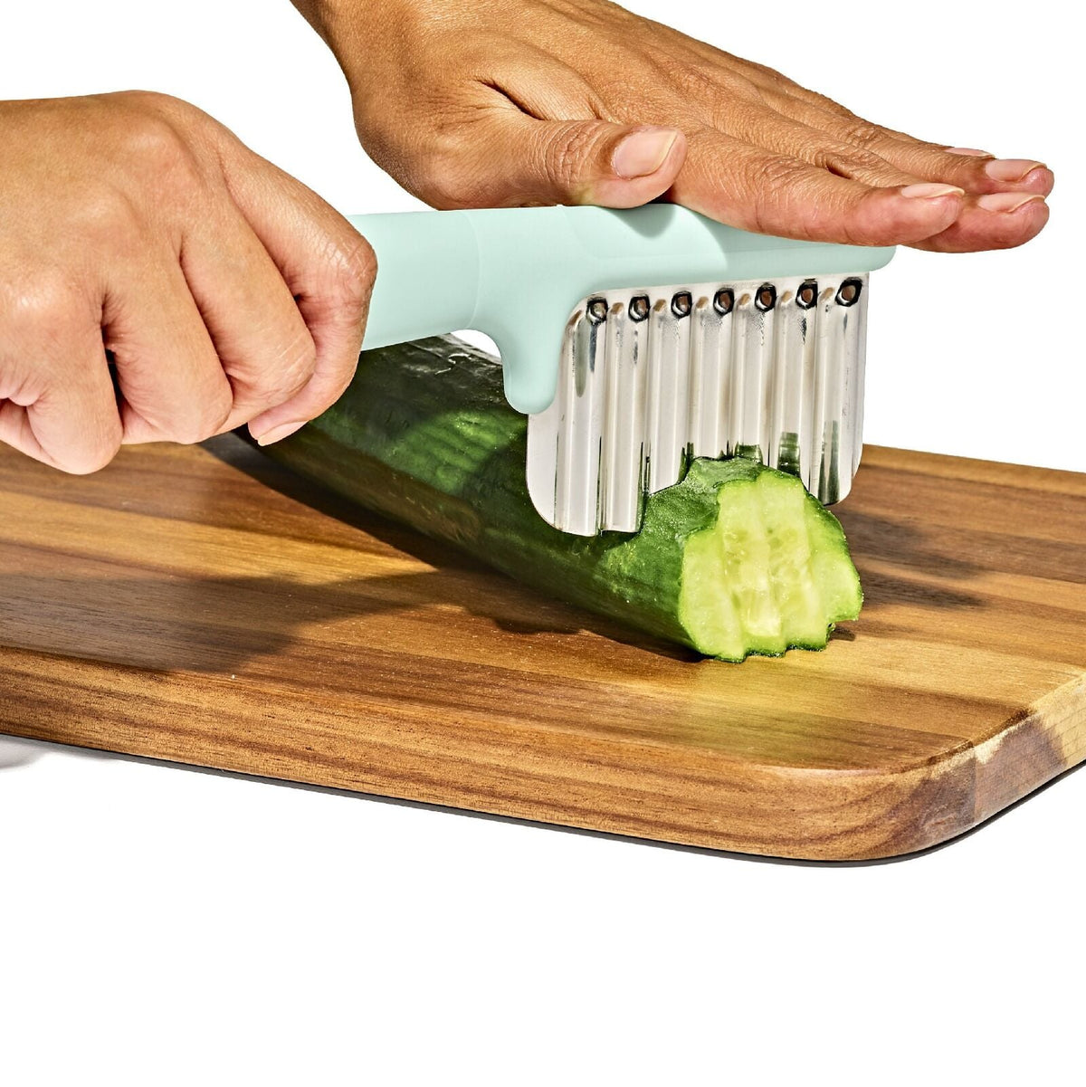 crinkle-cutter-x8 tot_61176500_crinkle-cutter-opal_pdp_04.jpeg