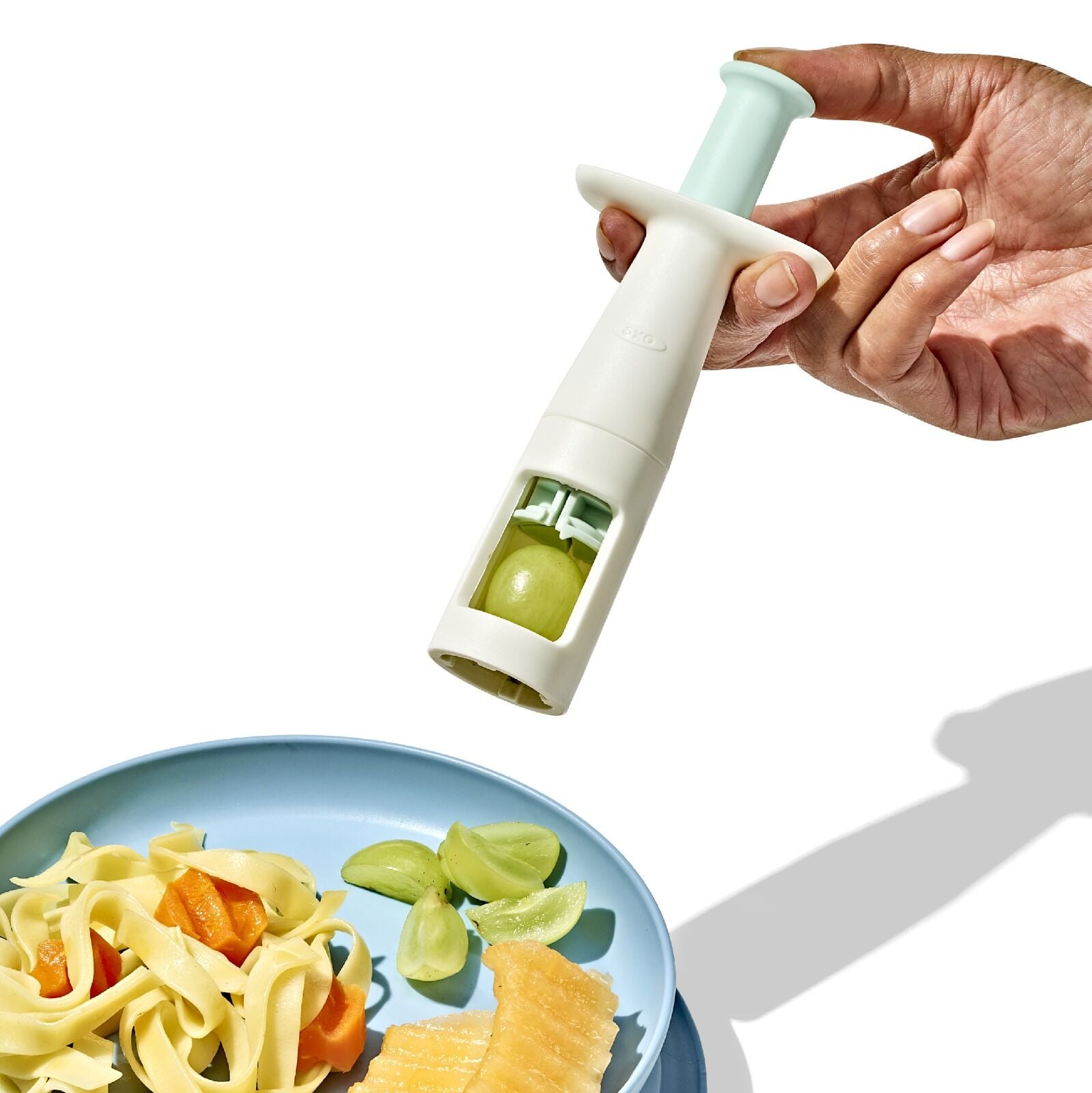 cut-and-prep-set-3-piece-k8 tot_61176700_baby-food-prep-set_pdp_05.jpeg