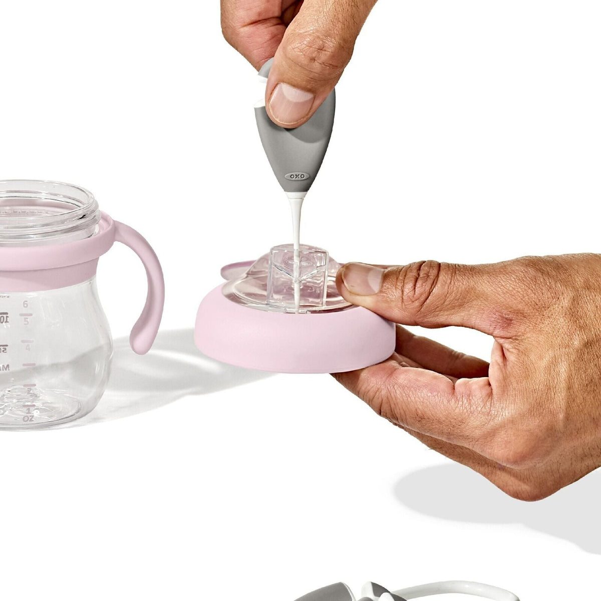 cleaning-set-for-straw-and-sippy-cup-c0 tot_62174500_cleaning-set-straw-sippy-cup_pdp_03.jpeg
