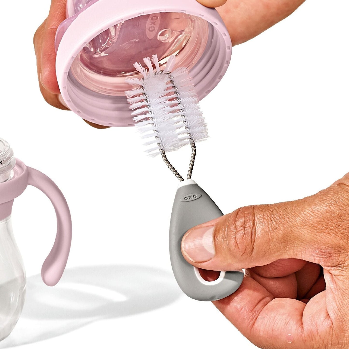 cleaning-set-for-straw-and-sippy-cup-c0 tot_62174500_cleaning-set-straw-sippy-cup_pdp_05.jpeg