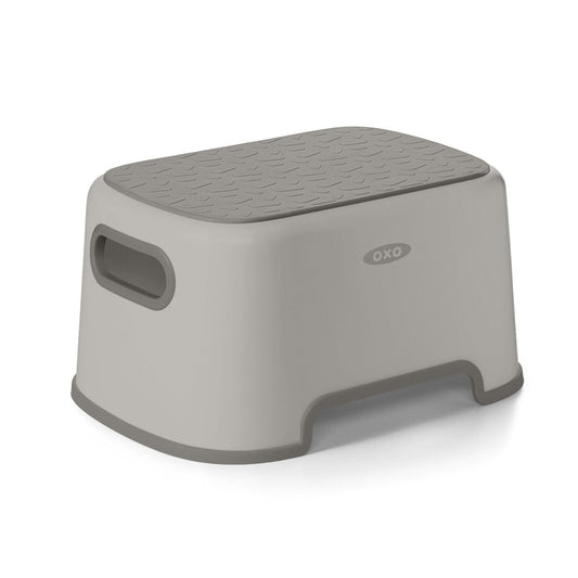 step-stool-drizzle-i9 tot_63171500_step-stool-drizzle_00_main.jpeg