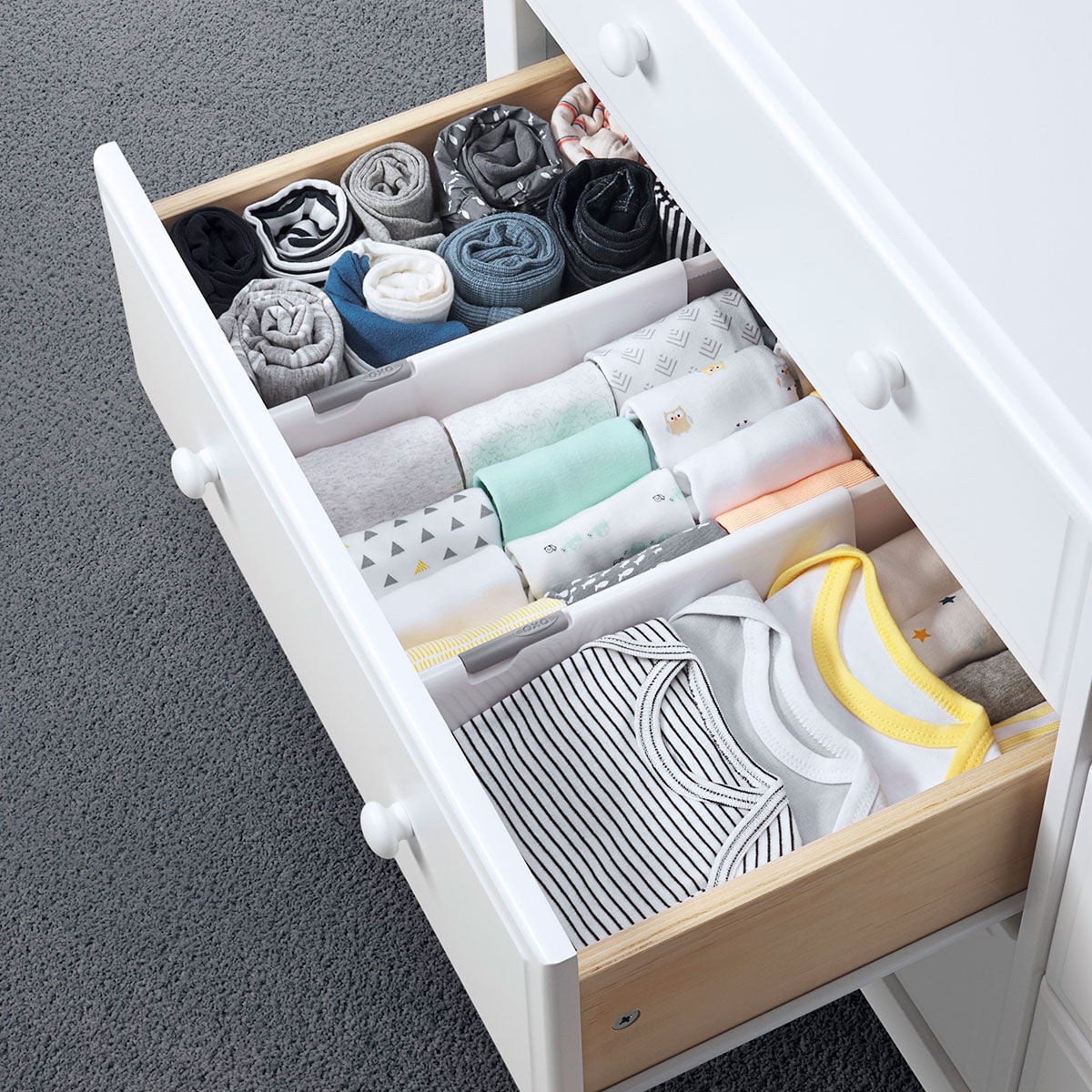 oxo-tot-expandable-dresser-drawer-divider-4-pack-u5 us298jxx1qakpzqgvd7o.jpg